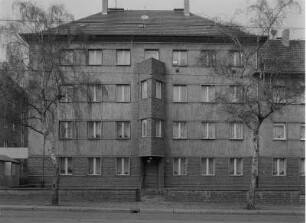 Dresden-Friedrichstadt, Pennricher Straße 6. Wohnhäuser (Städtische Pflegerwohnungen; 1925-1926, P. Wolf)