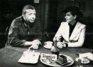 Szene aus der ARD-Fernsehserie "Café Wernicke"