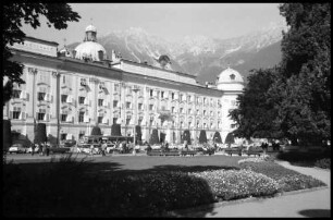 Innsbruck: Hofburg mit Nordkette