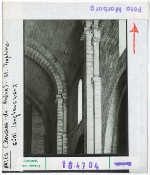 Arles: St. Trophime, Südliche Langhauswand