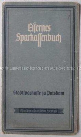 "Eisernes Sparkassenbuch" der Stadtsparkasse Potsdam