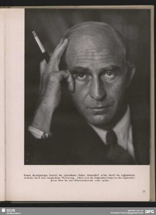 Der Journalist Debus, Düsseldorf
