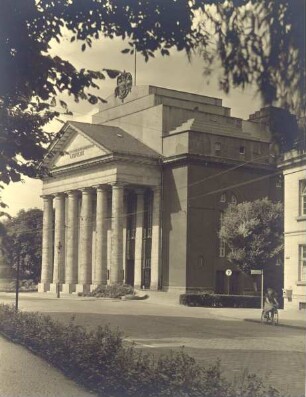 Landestheater. Detmold. Theaterplatz. Papierabzug