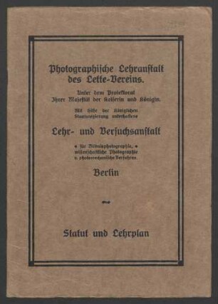 Statut und Lehrplan