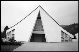 Bregenz: Kirche St. Columban, Eingang [Pfarrkirche St. Kolumban]