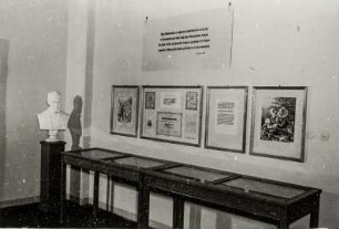 Sorbisches Literaturmuseum in Bautzen : Serbski literarny muzej w Serbskim domje w Budyšinje. Witriny a eksponaty : Bautzen / Budyšin