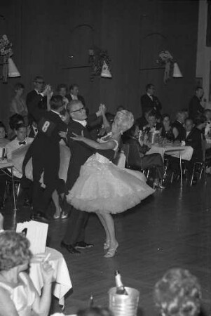 Amateur-Tanzturnier der deutschen Sonderklasse anlässlich des 9. Stiftungsfestes des Gesellschafts- und Tanzsportclubs Astoria Karlsruhe im Studentenhaus.
