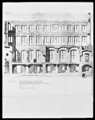 Ottheinrichsbau, Ostseite?