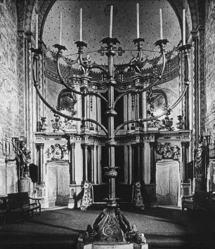 Braunschweig, sog. Dom, St. Blasii, Siebenarmiger Leuchter