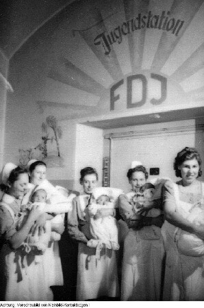 Dresden, Friedrichstadt, Krankenhaus Dresden-Friedrichstadt, Jugendstation der Freien Deutschen Jugend (FDJ), Ärzte-Haus Gohliser Straße, Volksabstimmung
