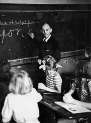 Jüdischer Lehrer im Unterricht