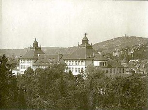 Fischer, Theodor; Stuttgart, Heusteigstr.; Sammelschulhaus - Gesamtansicht
