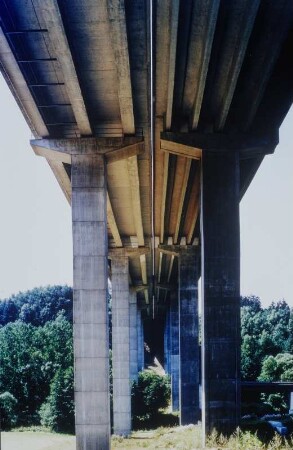 Waldnaab-Talbrücke, "südlich Windischeschenbach"