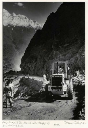 Erdrutsch auf dem Karakoram Highway bei Karimabad