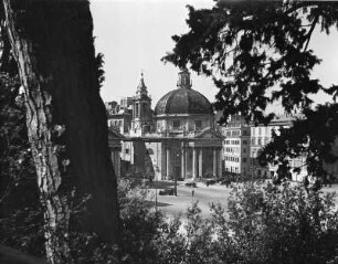 Rom, Piazza del Popolo. Santa Maria dei Miracoli (1662-1681). Teilansicht