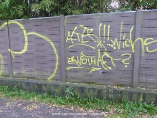 ALTER!!! | ERNSTHAfT? | ...Wichser... | RASierMeSSeRScHARf? | EIN HUANS