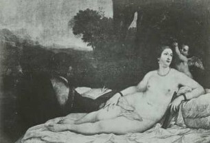 Ruhende Venus mit Lautenspieler (Kriegsverlust) : Kopie nach Tizian: Ruhende Venus, von Amor bekränzt, und zu ihren Füßen ein Lautenspieler (Kriegsverlust). Öl auf Leinwand; 142 x 208 cm. Ehemals Dresden: Gemäldegalerie Alte Meister, Kat. 1930, Nr.177