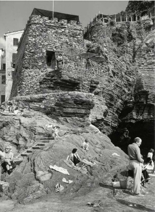 Kleiner Badestrand bei Vernazza