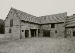 Krauschwitz-Pechern, Stall- u. Scheunengebäude, um 1900