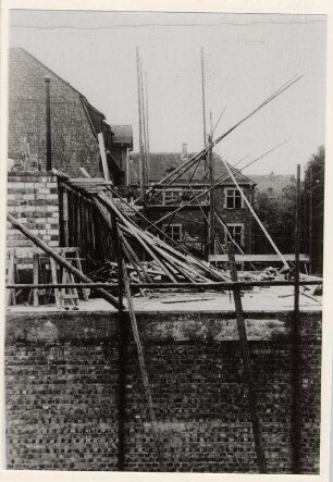 Zerstörung des Luisenheims und Wiederaufbau. Mutterhaus Kochstraße