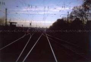 Blick auf Schienenstränge (Altersgruppe 18-21)