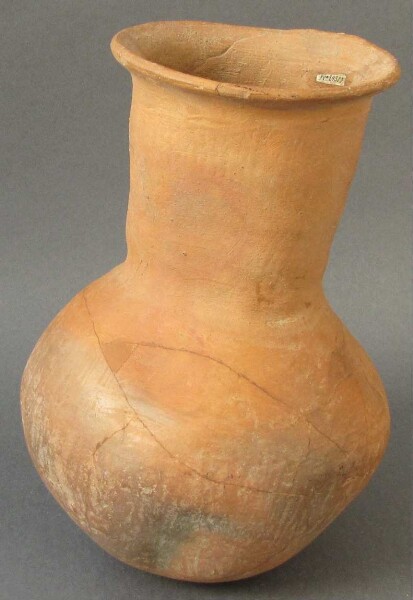 Clay vessel