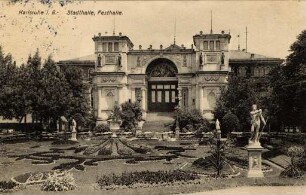 Postkartenalbum mit Motiven von Karlsruhe. "Karlsruhe in Baden. Stadthalle, Festhalle". Eingangsbereich der Festhalle mit Vorgarten