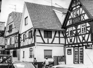 Ehem. Synagoge (Fachwerkwohnhaus); Dreieich, Fahrgasse 49, Fahrgasse 51