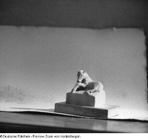 Volkskunst, Walter Ulbricht in Kunstausstellung