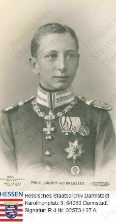 Joachim Prinz v. Preußen (1890-1920) / Porträt, in Uniform, mit Orden, Brustbild