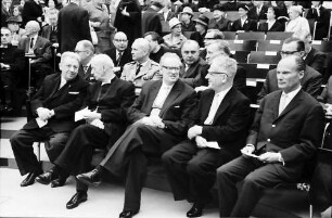 Freiburg: Auditorium Maximum, Feier der Rektoratsübergabe, Ehrengäste