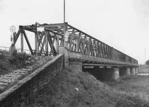 Straßenbrücke Großauheim/Main