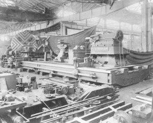 Größte Drehbank der Welt: Drehbank für Schiffswellen (Niles, Berlin) : Technikgeschichte | Maschinenbau | Werkzeuge und Werkzeugmaschinen | Hobelmaschinen, Drehbänke; Revolver Drehbänke; Automaten, Schleifmaschinen