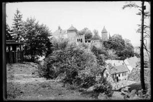 Elgersburg. Blick zum Schloss Elgersburg von Süden