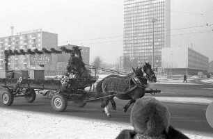 Einstellung des Transportbetriebs mit Pferdegespannen bei der Spedition Eugen von Steffelin.