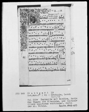 Graduale (Benediktinerhandschrift) — Textseite mit historisierter Initiale und Figuren in der Bordüre, Folio 258verso