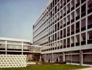 Verwaltungsgebäude IG Bau-Steine-Erden, ohne Datum