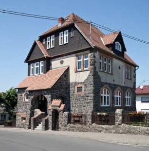 Ehem. Schule; Laubach, Vogelsbergstraße 10