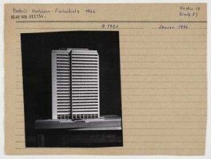 Modell: Hochhaus Fischerinsel 1966. Berlin, Mitte, Fischerinsel