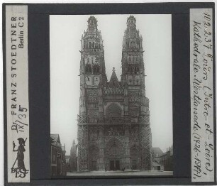 Tours, Kathedrale Saint-Gatien : Außenansicht von W