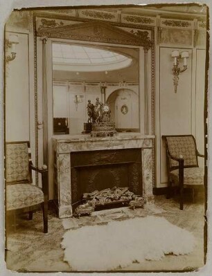 Platz am Kamin