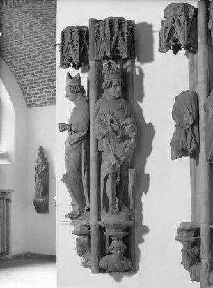 Schöner Brunnen — Untere Zone: die sieben Kurfürsten und die Neun Helden — Gottfried von Bouillon