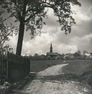 Großzöbern : Blick zur Kirche