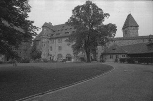 Coburg: Hof mit Museum zur Veste