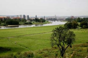 Dresden-Radeberger Vorstadt. Blick vom Waldschlößchen zur Altstadt