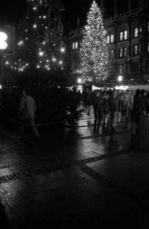 München: Münchner Christkindlmarkt, Marienplatz
