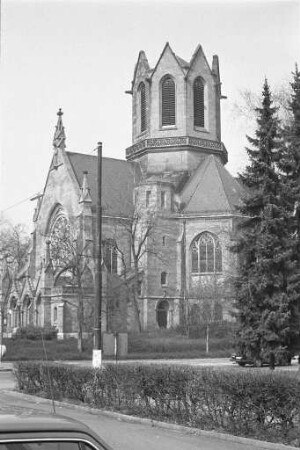 Wiederaufbau der im Zweiten Weltkrieg zerstörten Turmspitze der Christuskirche Karlsruhe