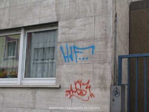 HdF...