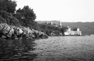 Lopud: Kloster vom Wasser aus