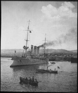 Deutscher Kreuzer Lübeck in Beirut